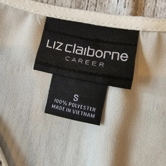 Liz Claiborne Career •Size Small• Semi Sheer White V-neck Blouse w/ Bling Accent - Picture 11 of 11